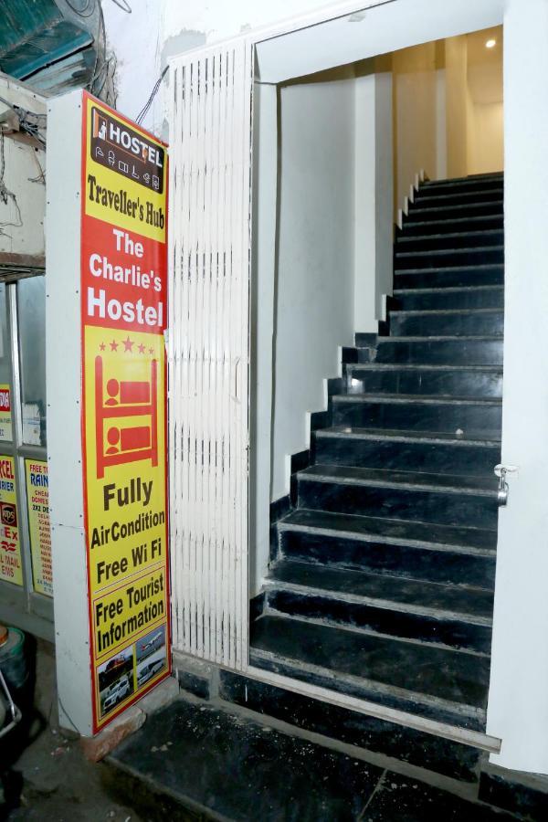 The Charlie'S Hostel 뉴델리 외부 사진